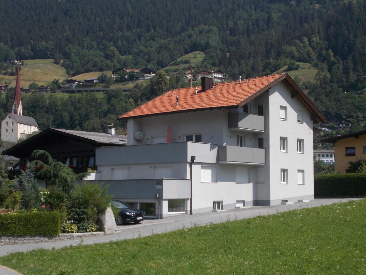 Haus Isabella Apartments - Oetz Zewnętrze zdjęcie
