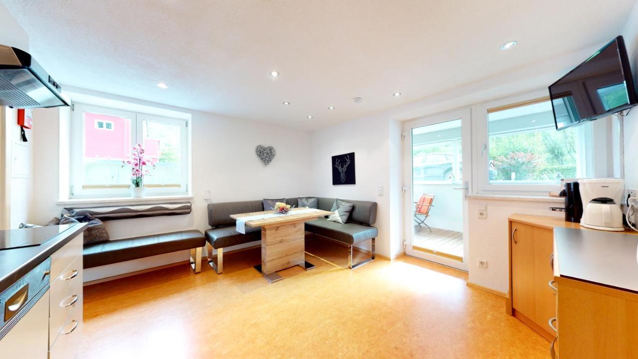 Haus Isabella Apartments - Oetz Zewnętrze zdjęcie